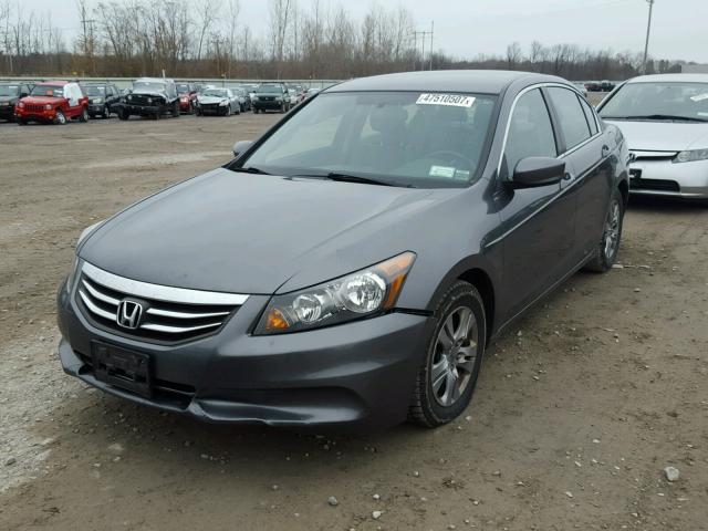 1HGCP2F61CA036991 - 2012 HONDA ACCORD SE GRAY photo 2