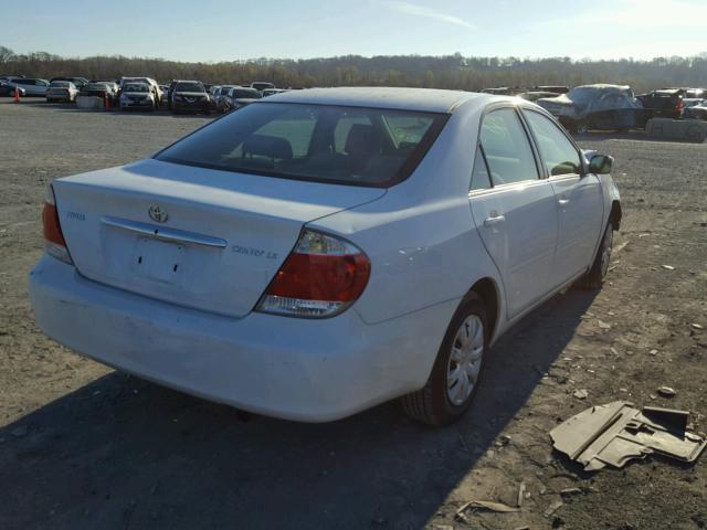 4T1BE32K35U532462 - 2005 TOYOTA CAMRY LE WHITE photo 4