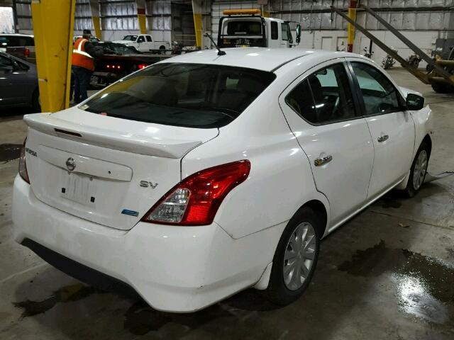 3N1CN7AP4FL919453 - 2015 NISSAN VERSA S WHITE photo 4