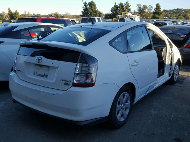 JTDKB20U553008425 - 2005 TOYOTA PRIUS WHITE photo 4