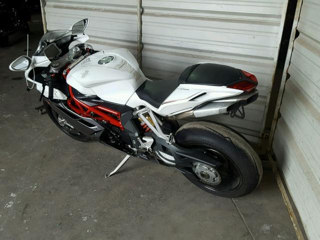 ZCGGCFTW4CV002712 - 2012 M. V. AGUSTA MV AGUSTA/ WHITE photo 3