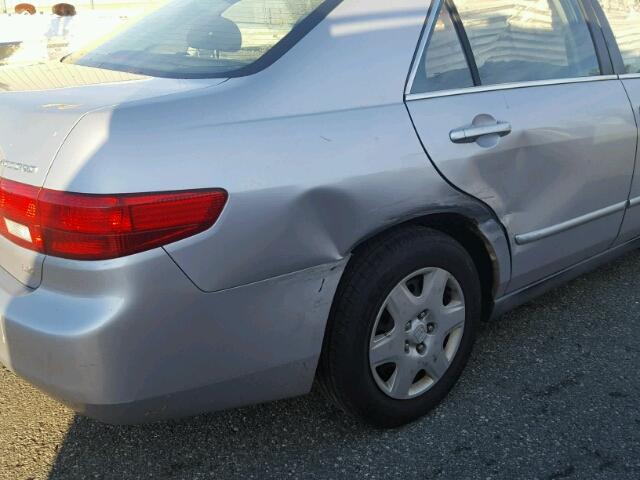 1HGCM56425A046201 - 2005 HONDA ACCORD LX SILVER photo 9