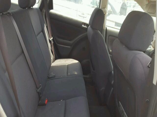 2T1KR32E74C292153 - 2004 TOYOTA MATRIX 银色 照片 6