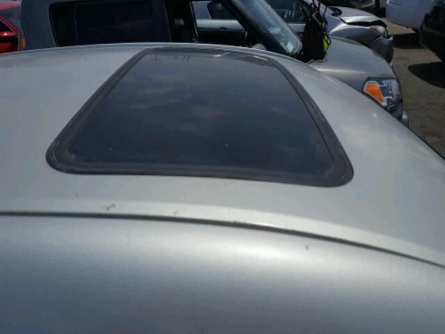 2T1KR32E74C292153 - 2004 TOYOTA MATRIX 银色 照片 9