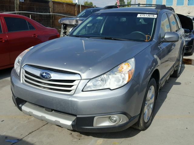 4S4BRDKC4B2366219 - 2011 SUBARU OUTBACK 3. SILVER photo 2