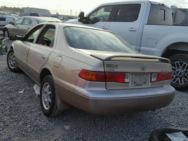 JT2BG22K0Y0480804 - 2000 TOYOTA CAMRY CE TAN photo 3