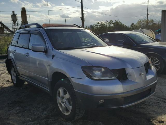 JA4LX41F84U030892 - 2004 MITSUBISHI OUTLANDER SILVER photo 1