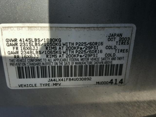 JA4LX41F84U030892 - 2004 MITSUBISHI OUTLANDER SILVER photo 9