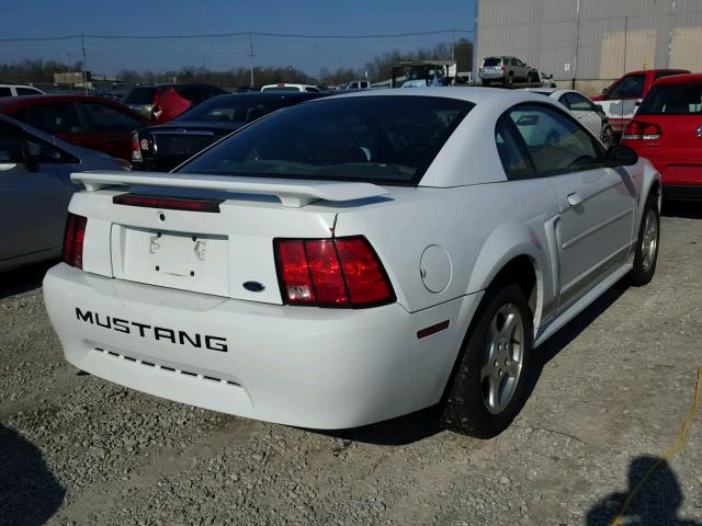 1FAFP40412F140077 - 2002 FORD MUSTANG WHITE photo 4