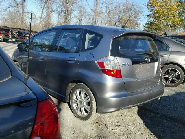 JHMGE8H44AS027521 - 2010 HONDA FIT SPORT SILVER photo 3