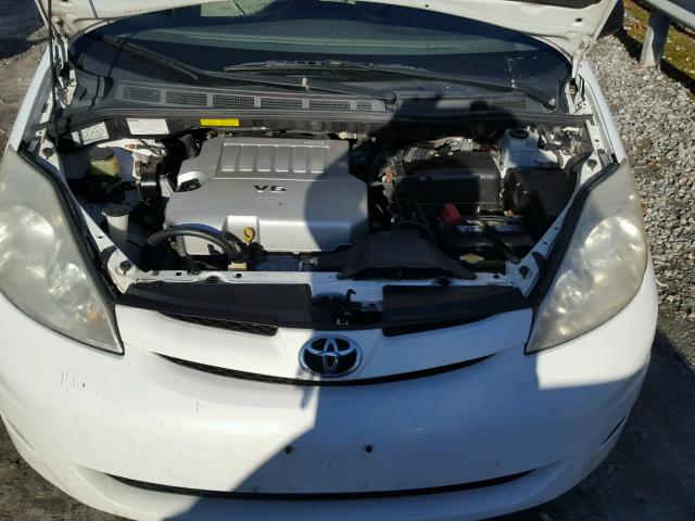 5TDZK23C77S088216 - 2007 TOYOTA SIENNA CE WHITE photo 7