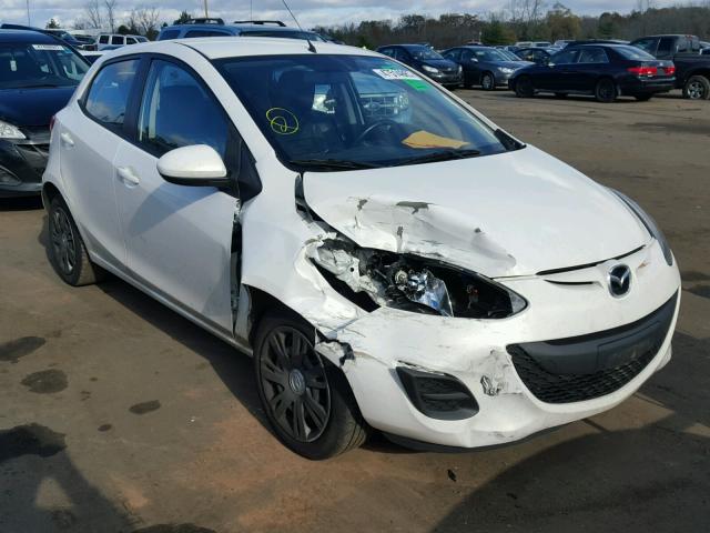 JM1DE1KY7E0181021 - 2014 MAZDA MAZDA2 SPO WHITE photo 1