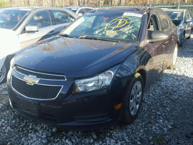 1G1PB5SG9E7274742 - 2014 CHEVROLET CRUZE LS BLUE photo 2