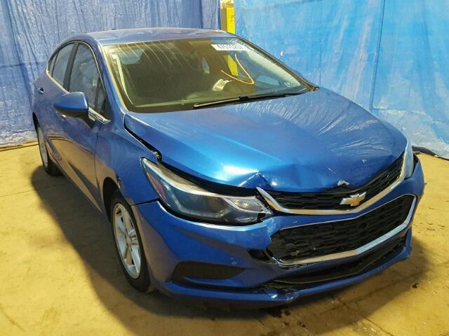 3G1BE6SMXHS610174 - 2017 CHEVROLET CRUZE LT BLUE photo 1