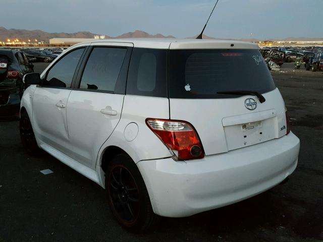 JTKKT624X65021882 - 2006 TOYOTA SCION XA WHITE photo 3