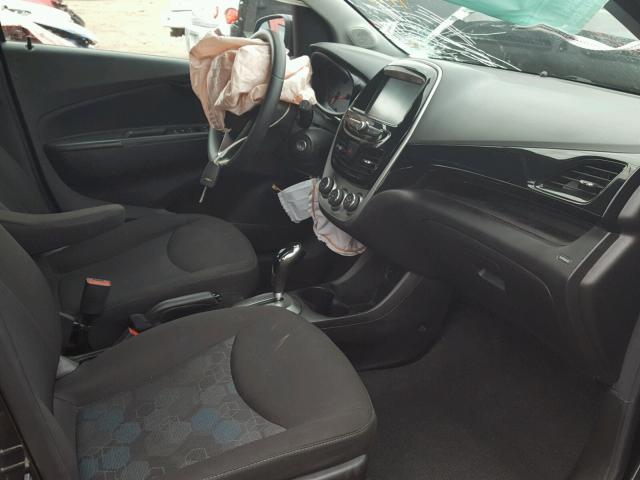 KL8CD6SAXGC592471 - 2016 CHEVROLET SPARK 1LT Черный фото 5