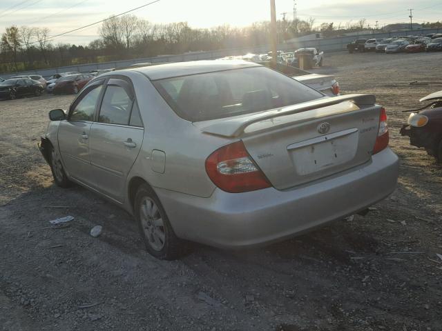 4T1BF30K54U584254 - 2004 TOYOTA CAMRY LE SILVER photo 3