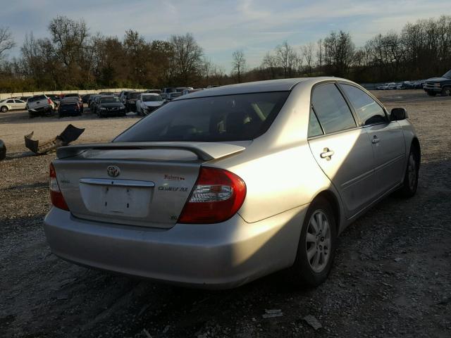 4T1BF30K54U584254 - 2004 TOYOTA CAMRY LE SILVER photo 4