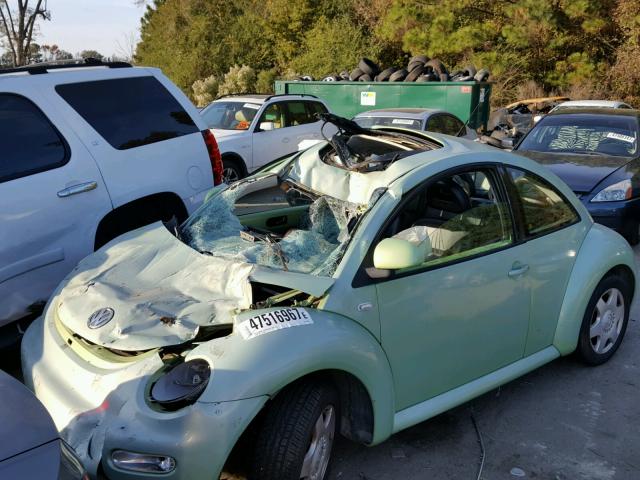 3VWCD21C7YM463491 - 2000 VOLKSWAGEN NEW BEETLE GREEN photo 2