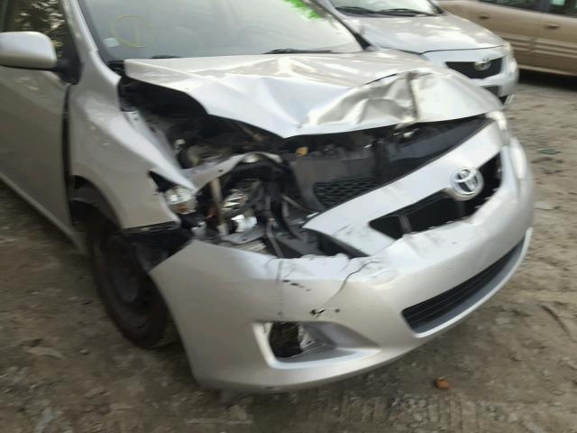 1NXBU4EE3AZ301442 - 2010 TOYOTA COROLLA BA SILVER photo 9