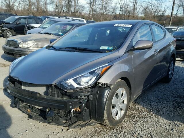 5NPDH4AEXGH779948 - 2016 HYUNDAI ELANTRA SE TAN photo 2