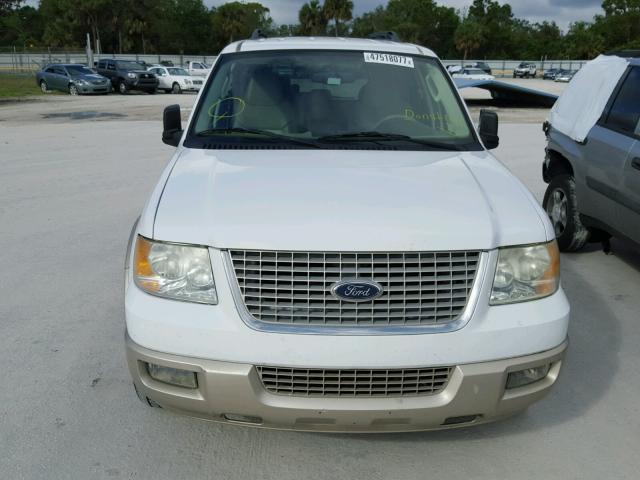 1FMPU17515LA53303 - 2005 FORD EXPEDITION WHITE photo 9