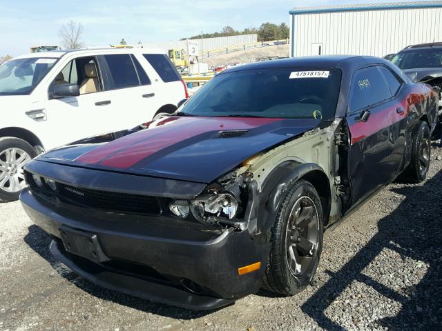 2C3CDYAG4DH646059 - 2013 DODGE CHALLENGER GRAY photo 2