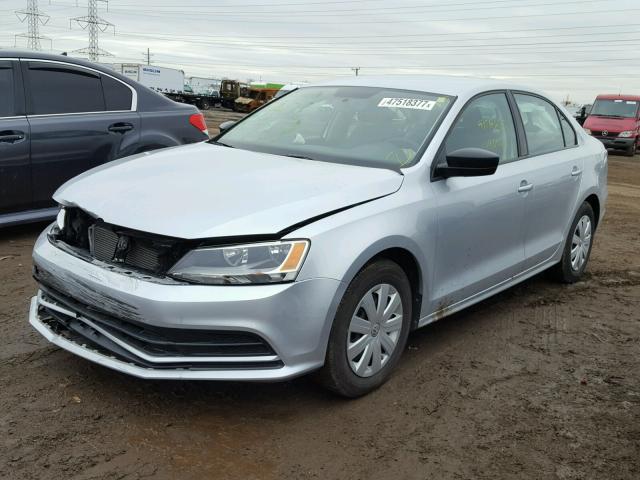 3VW2K7AJ2FM300371 - 2015 VOLKSWAGEN JETTA BASE SILVER photo 2