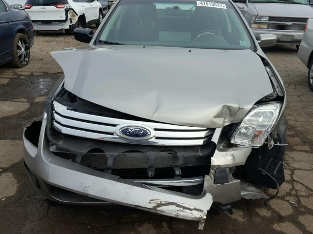 3FAHP07Z79R216708 - 2009 FORD FUSION SE GRAY photo 7