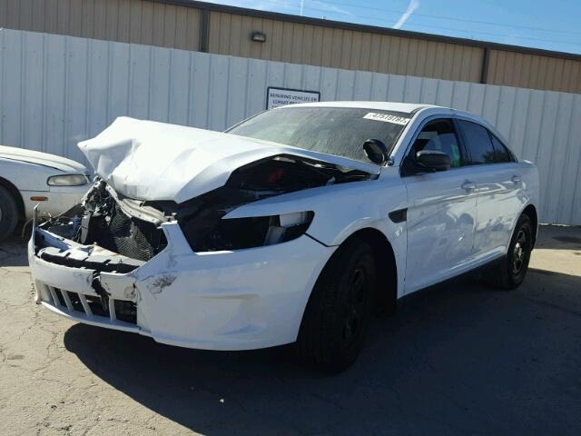 1FAHP2L84DG158047 - 2013 FORD TAURUS POL WHITE photo 2