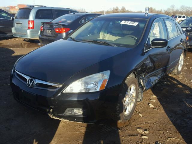 1HGCM56766A125558 - 2006 HONDA ACCORD EX BLACK photo 2