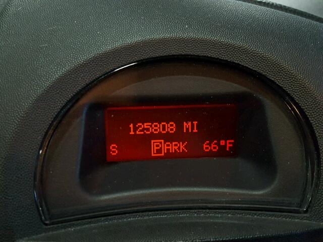 2G2WP552961233759 - 2006 PONTIAC GRAND PRIX SILVER photo 8