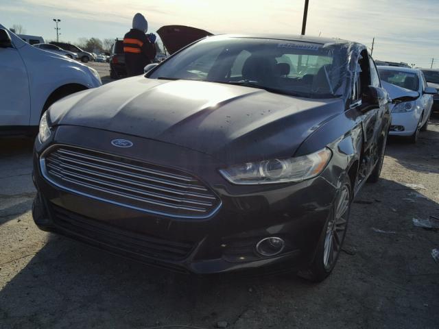 3FA6P0HR7DR377932 - 2013 FORD FUSION SE BLACK photo 2