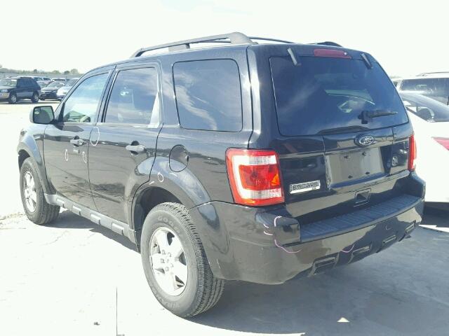 1FMCU9D79BKA39279 - 2011 FORD ESCAPE XLT BLACK photo 3