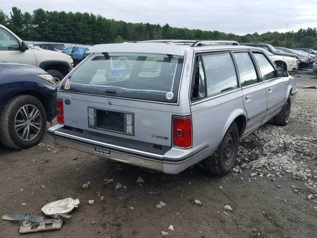 2G3AJ81W6J2384899 - 1988 OLDSMOBILE CUTLASS CI SILVER photo 4
