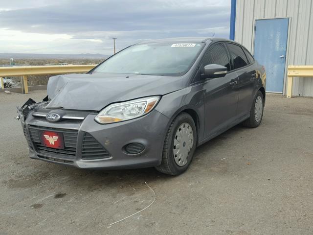 1FADP3F20DL381785 - 2013 FORD FOCUS SE GRAY photo 2