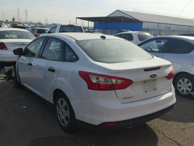 1FADP3E20EL374774 - 2014 FORD FOCUS S WHITE photo 3