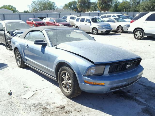 1ZVFT84N755256665 - 2005 FORD MUSTANG BLUE photo 1