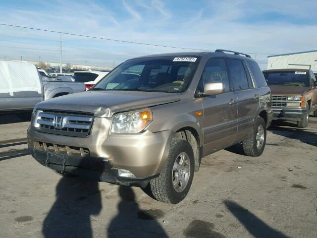 2HKYF18566H539662 - 2006 HONDA PILOT EX GOLD photo 2