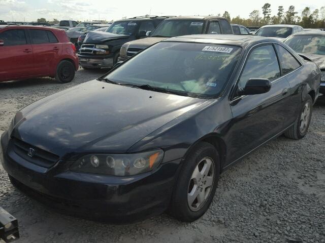 1HGCG2252YA015930 - 2000 HONDA ACCORD EX BLACK photo 2