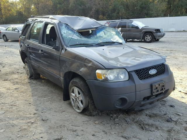 1FMYU02ZX5KC06467 - 2005 FORD ESCAPE XLS GRAY photo 1