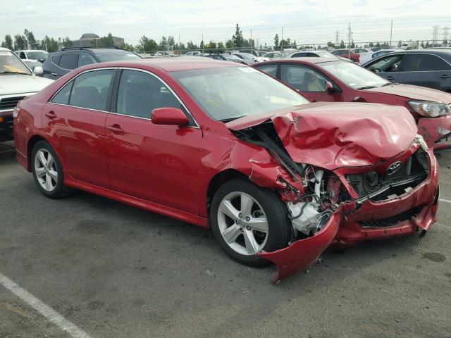 4T1BF3EK1BU613982 - 2011 TOYOTA CAMRY BASE RED photo 1