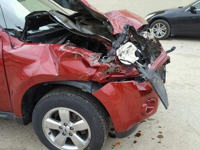 1FMCU0DG3CKB28150 - 2012 FORD ESCAPE XLT RED photo 9