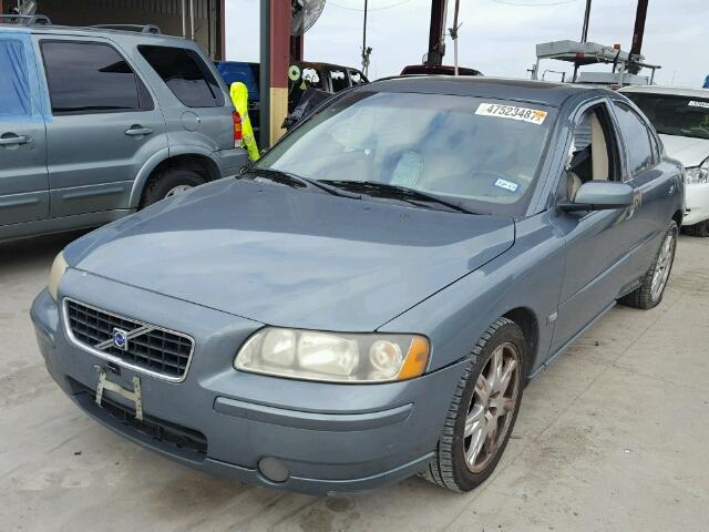 YV1RS592652437512 - 2005 VOLVO S60 2.5T BLUE photo 2