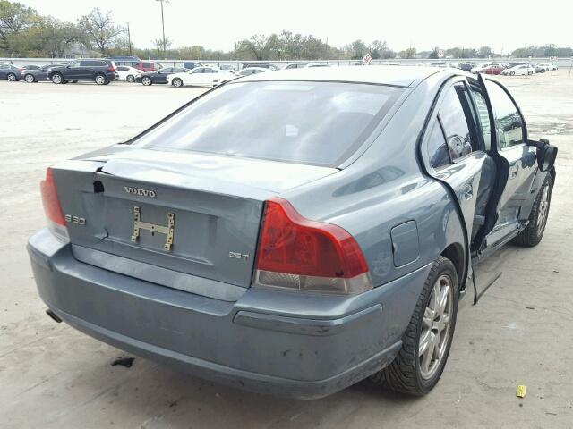 YV1RS592652437512 - 2005 VOLVO S60 2.5T BLUE photo 4