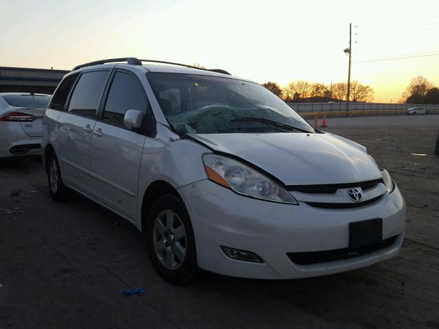 5TDZK22C87S077940 - 2007 TOYOTA SIENNA XLE WHITE photo 1