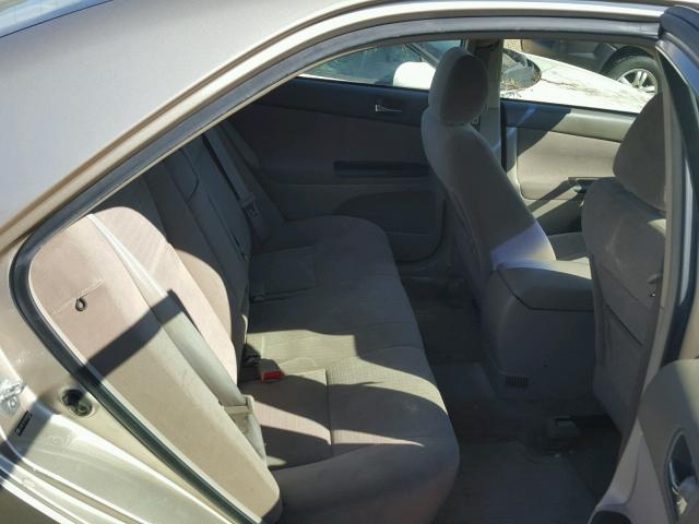 JTDBE32K153009628 - 2005 TOYOTA CAMRY LE 金色 照片 6