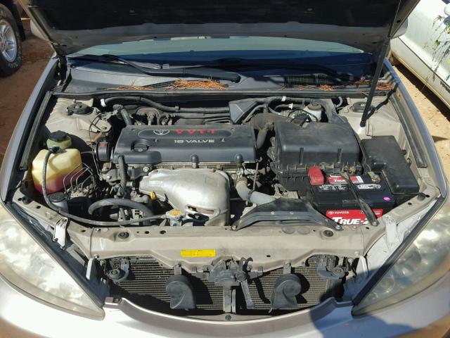 JTDBE32K153009628 - 2005 TOYOTA CAMRY LE 金色 照片 7
