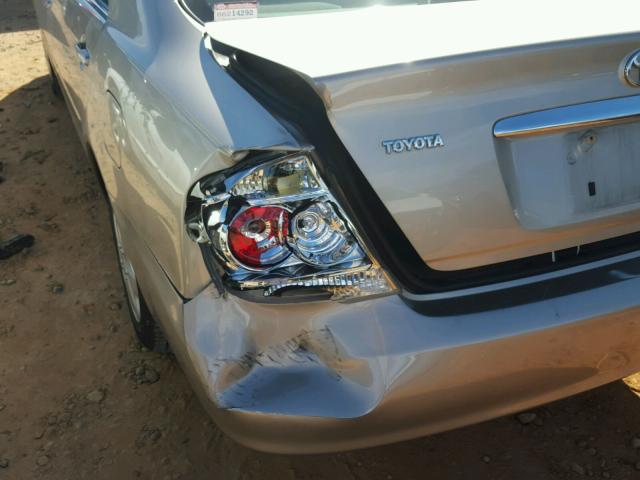 JTDBE32K153009628 - 2005 TOYOTA CAMRY LE 金色 照片 9