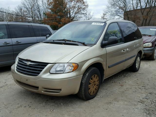 1A4GP45R46B609639 - 2006 CHRYSLER TOWN & COU GOLD photo 2